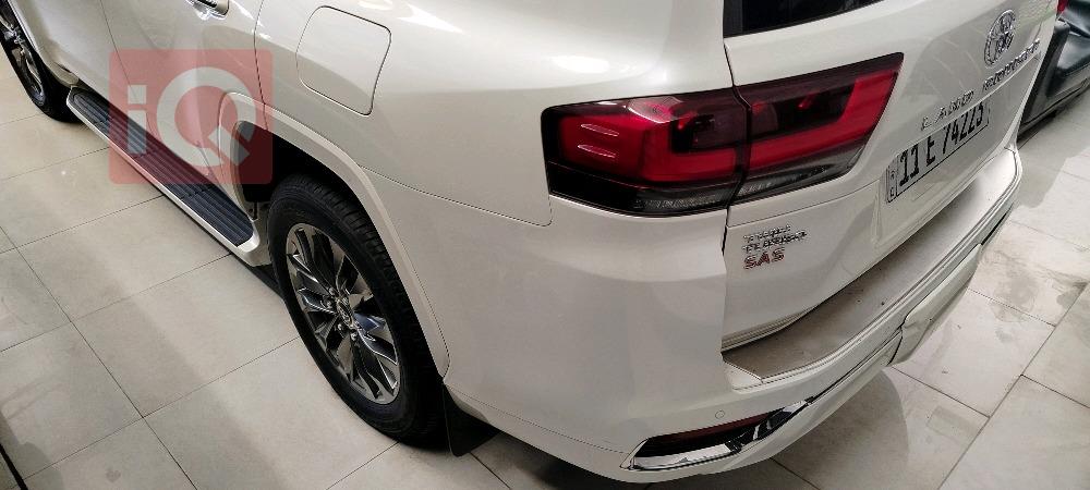 تويوتا لاندكروزر